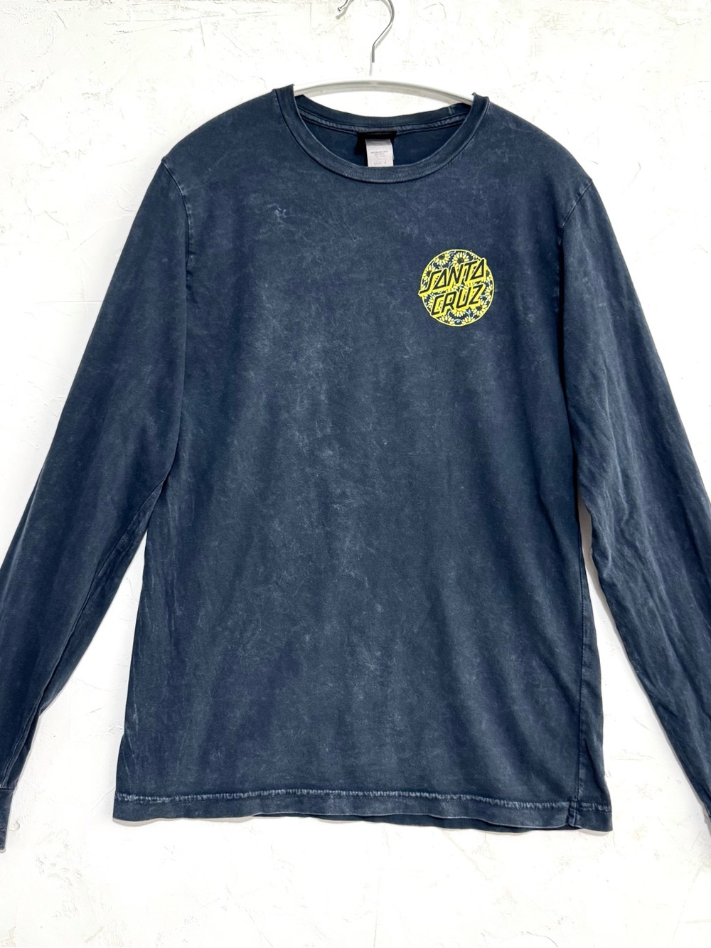 Santa Cruz Skateboards Long Sleeve Tee in Faded Navy with Yellow Logo M